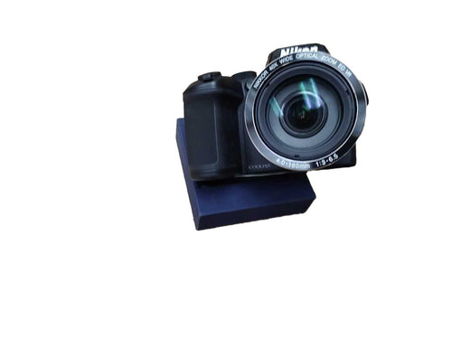 Nikon B500