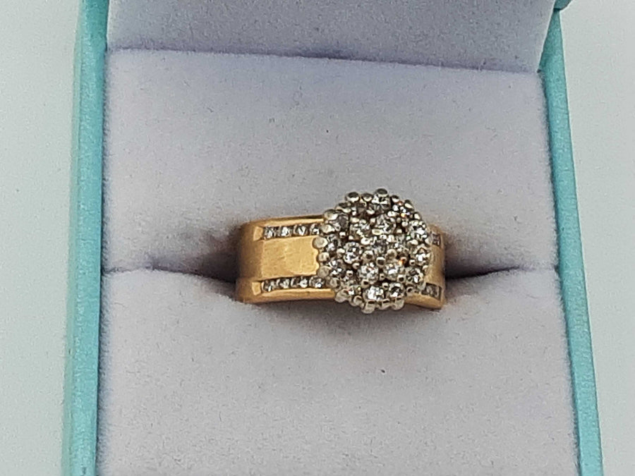 Women's Ring - Yellow Gold 14k (.585) 6.6 grams Size 4.5
