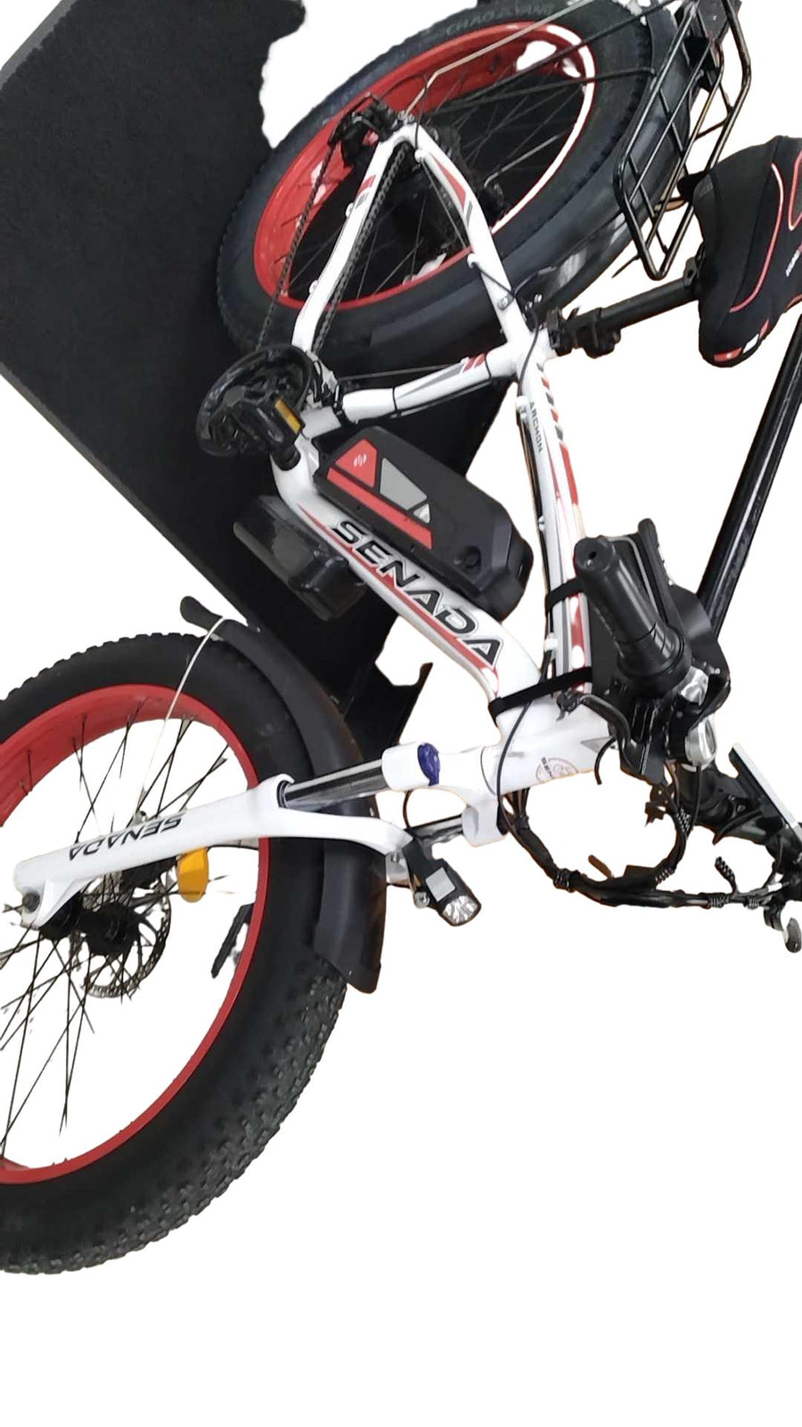 Senada Archon White Moped / Vespa
