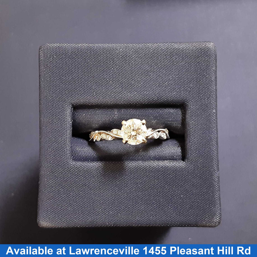 Women's Ring - Solitaire - White Gold 14k (.585) 2.5 grams Size 6