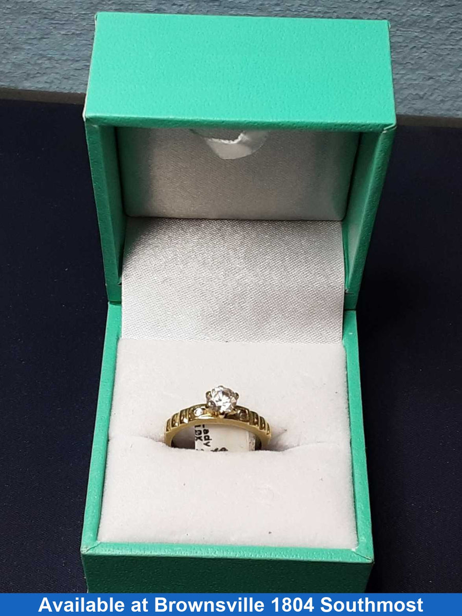 Women's Ring - Solitaire - Yellow Gold 10k (.417) 1.6 grams Size 5