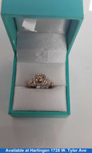 Women's Ring - Yellow Gold 10k (.417) 3.7 grams Size 5.5