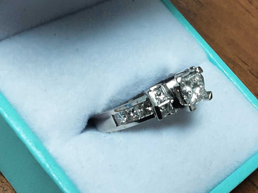 Ring - Wedding Set - White Gold 14k (.585) 4.9 grams Size 7