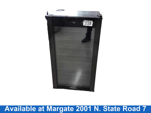 Wineenthusiast 268783608 Black Compact Refrigerator