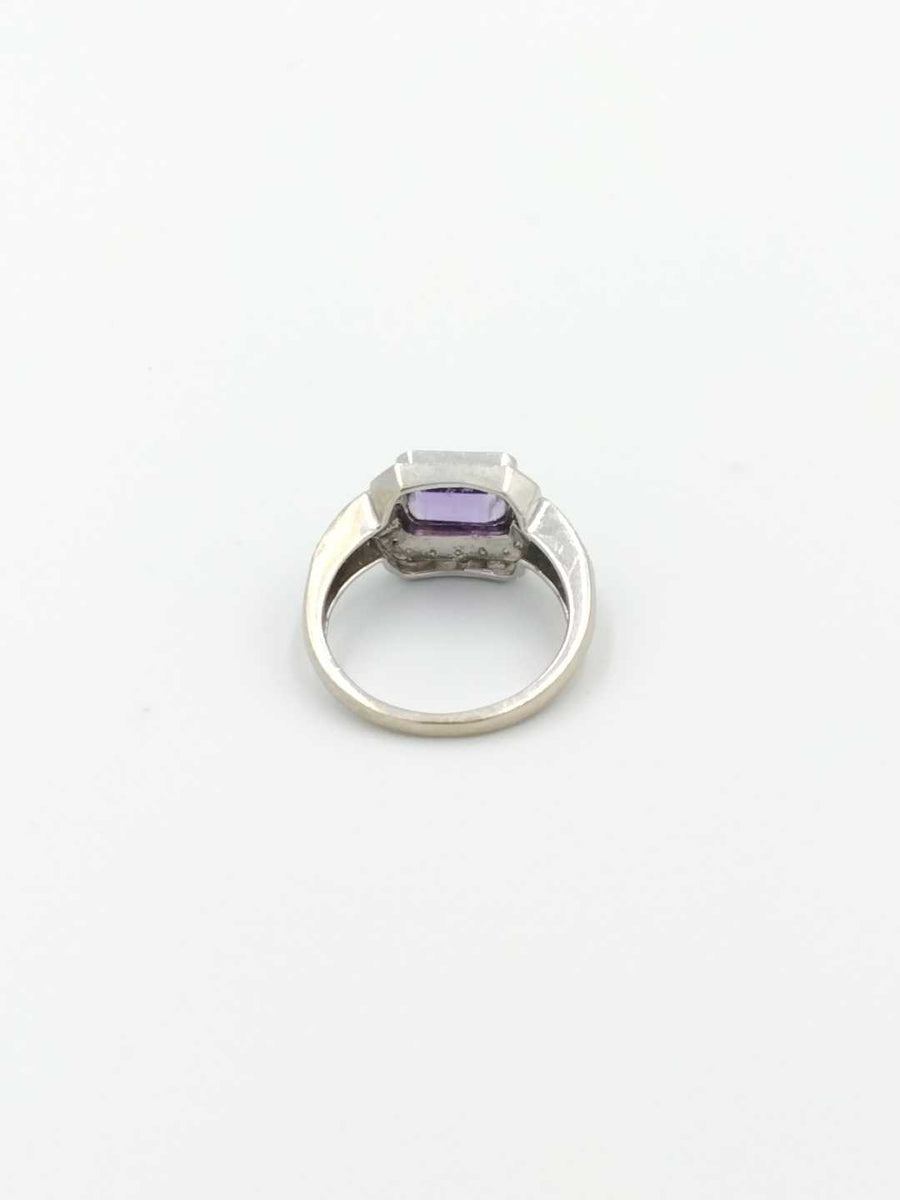 Women's Ring - White Gold 14k (.585) 4.5 grams Size 7