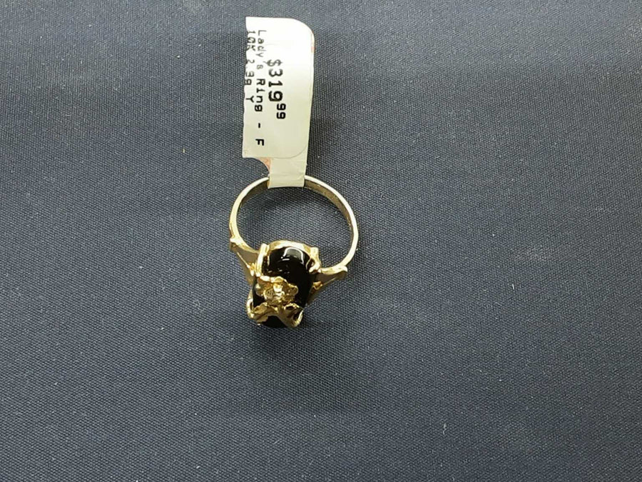 Women's Ring - Yellow Gold 10k (.417) 2.9 grams Size 6.5