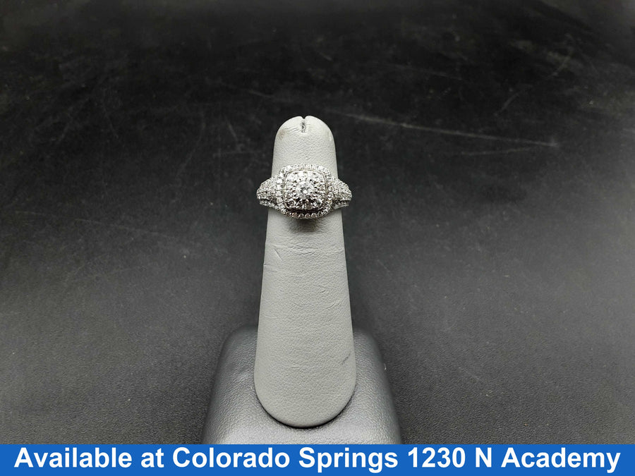 Women's Ring - White Gold 10k (.417) 4.4 grams Size 5.5
