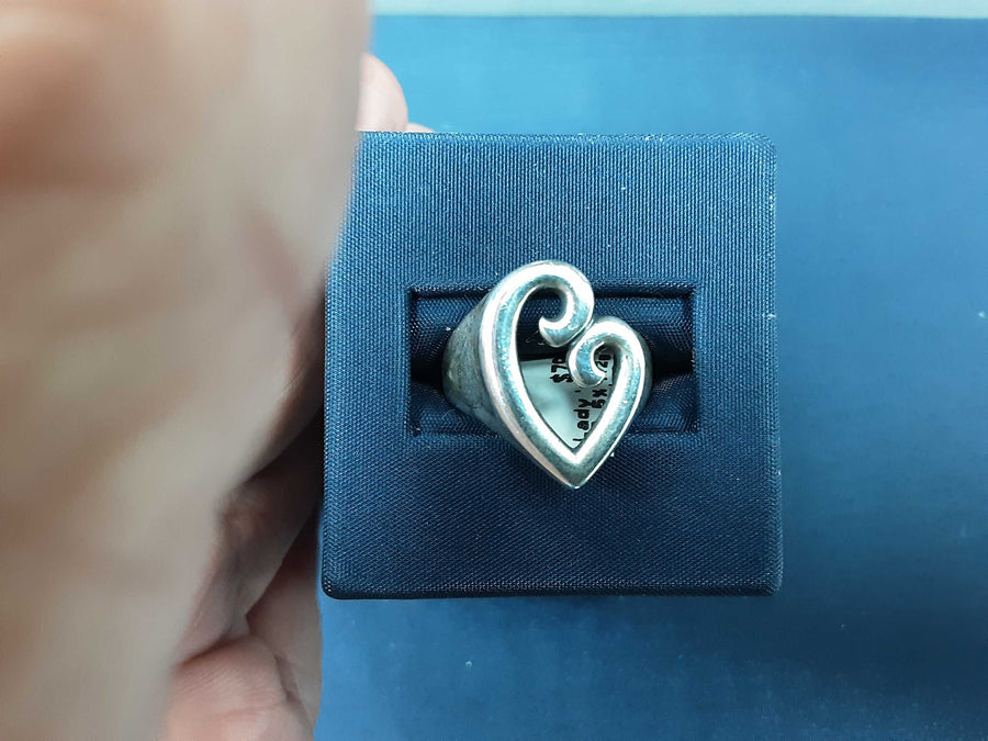 Women's Ring - Silver 7.2 grams Size 20