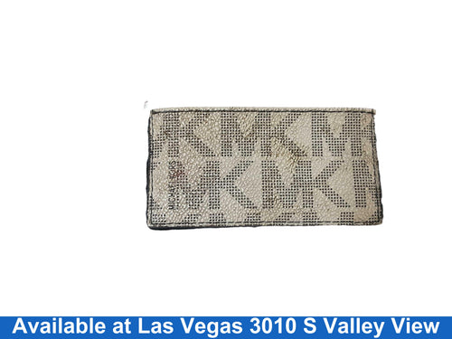 Michael Kors Nd-2507 Beige / Tan Wallet