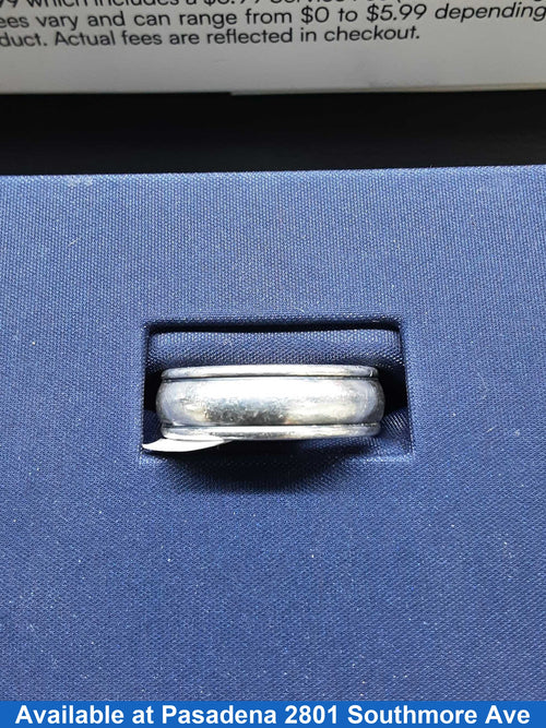 Ring - Wedding Band - Silver 7.6 grams Size 8
