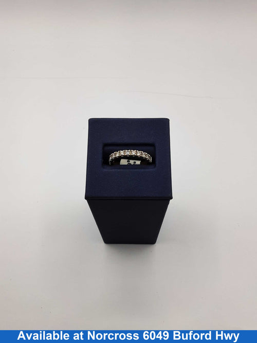 Women's Ring - Anniversary - 18kt Band With Stone