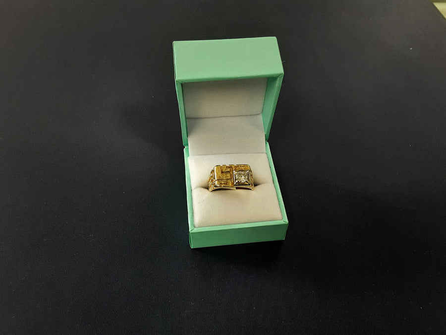 Men's Ring - Yellow Gold 14k (.585) 9.8 grams Size 20