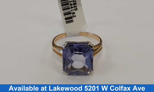 Women's Ring - Yellow Gold 10k (.417) 3.7 grams Size 7.5