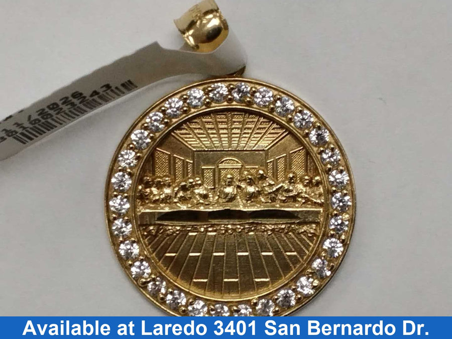 Religious Pendant - Yellow Gold 10k (.417) 3.3 grams
