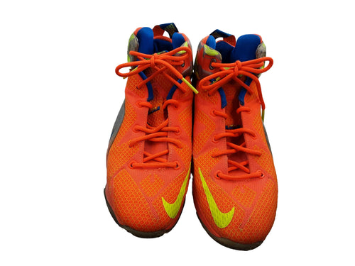Nike 685181-800 Orange