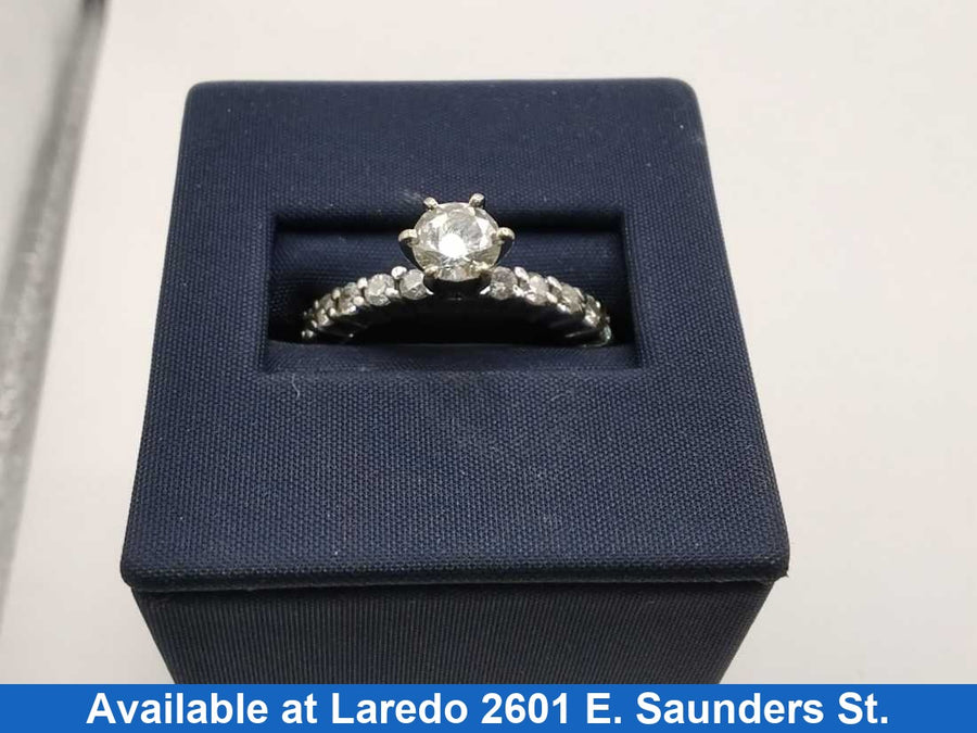 Women's Ring - Solitaire - White Gold 14k (.585) 3.7 grams Size 11