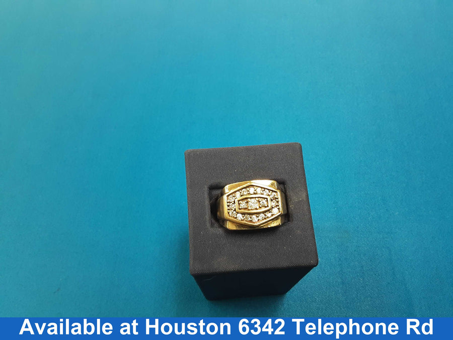 Men's Ring - Yellow Gold 10k (.417) 6.8 grams Size 10