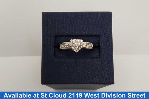 Women's Ring - White Gold 10k (.417) 3.07 grams Size 7.5