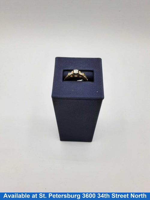Women's Ring - Solitaire - Yellow Gold 14k (.585) 3.1 grams Size 7.5