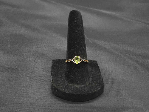Women's Ring - Yellow Gold 14k (.585) 1.1 grams Size 7.5