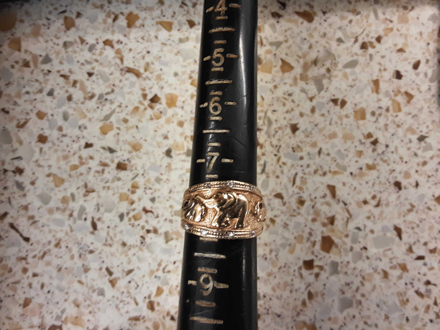 Women's Ring - Yellow Gold 10k (.417) 5.2 grams Size 7.5