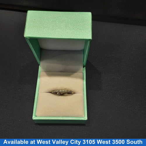 Women's Ring - Anniversary - White Gold 14k (.585) 1.5 grams Size 5