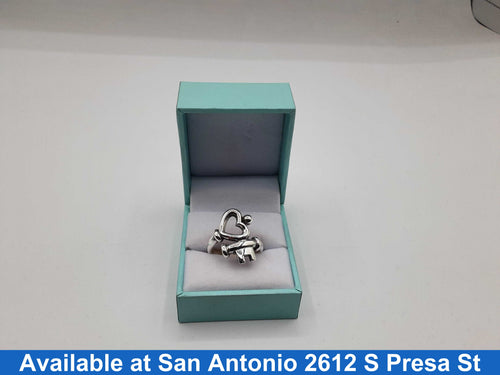 Women's Ring - Silver 7.5 grams Size 8