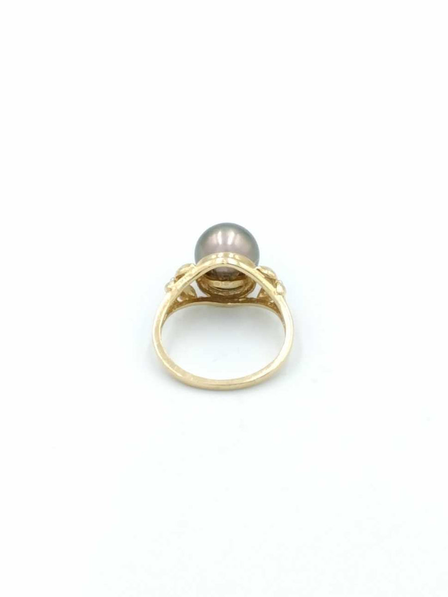 Women's Ring - Yellow Gold 14k (.585) 4.2 grams Size 7