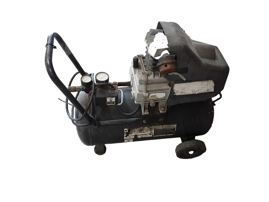 Central Pneumatic 6960 Black Electric Compressor