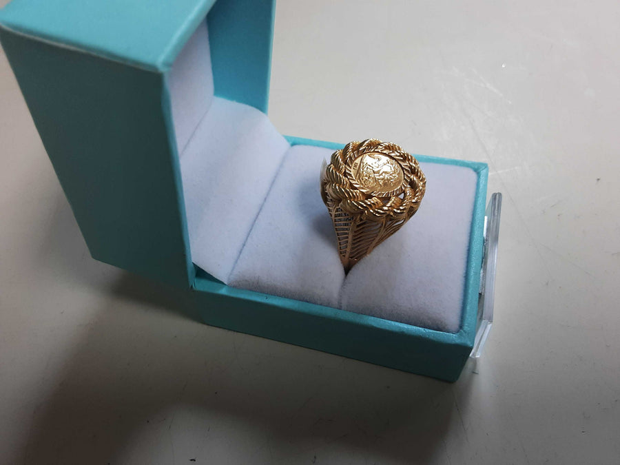Women's Ring - Yellow Gold 22k (.917) 5.1 grams Size 8.5