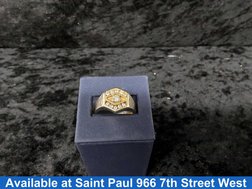 Men's Ring - Yellow Gold 14k (.585) 10.9 grams Size 10.5