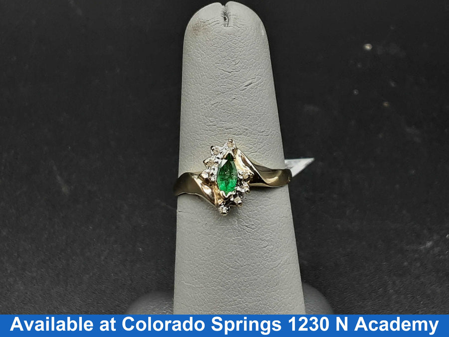 Women's Ring - Yellow Gold 10k (.417) 1.9 grams Size 6.5