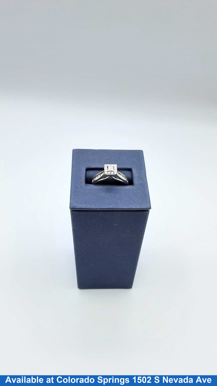 Women's Ring - White Gold 10k (.417) 3 grams Size 6