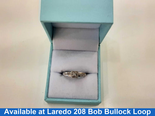 Women's Ring - White Gold 10k (.417) 2.1 grams Size 7.5