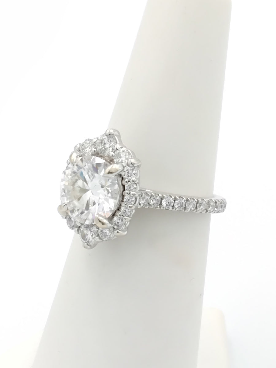 Women's Ring - White Gold 14k (.585) 4.8 grams Size 6