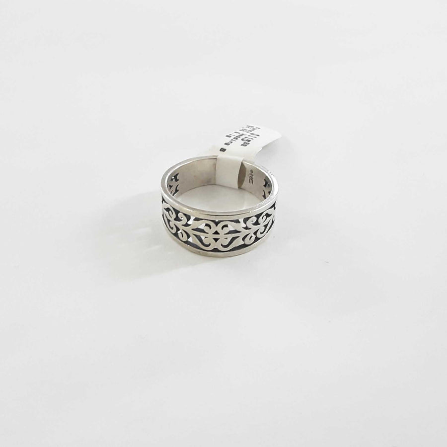 Ring - Wedding Band - Silver 6.1 grams Size 10