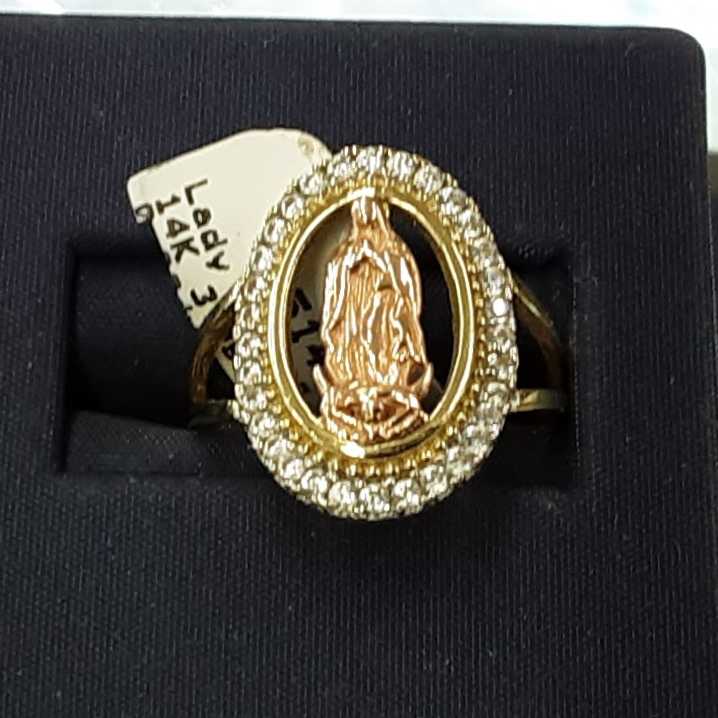 Women's Ring - Yellow Gold 14k (.585) 3.6 grams Size 8.5