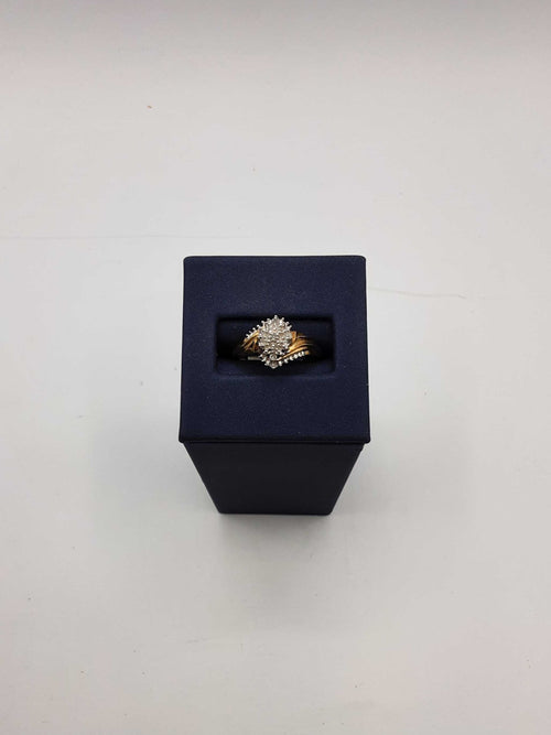 Women's Ring - Yellow Gold 10k (.417) 2.6 grams Size 6