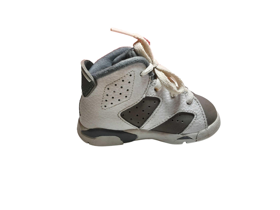 Jordan Dv3606-100 White