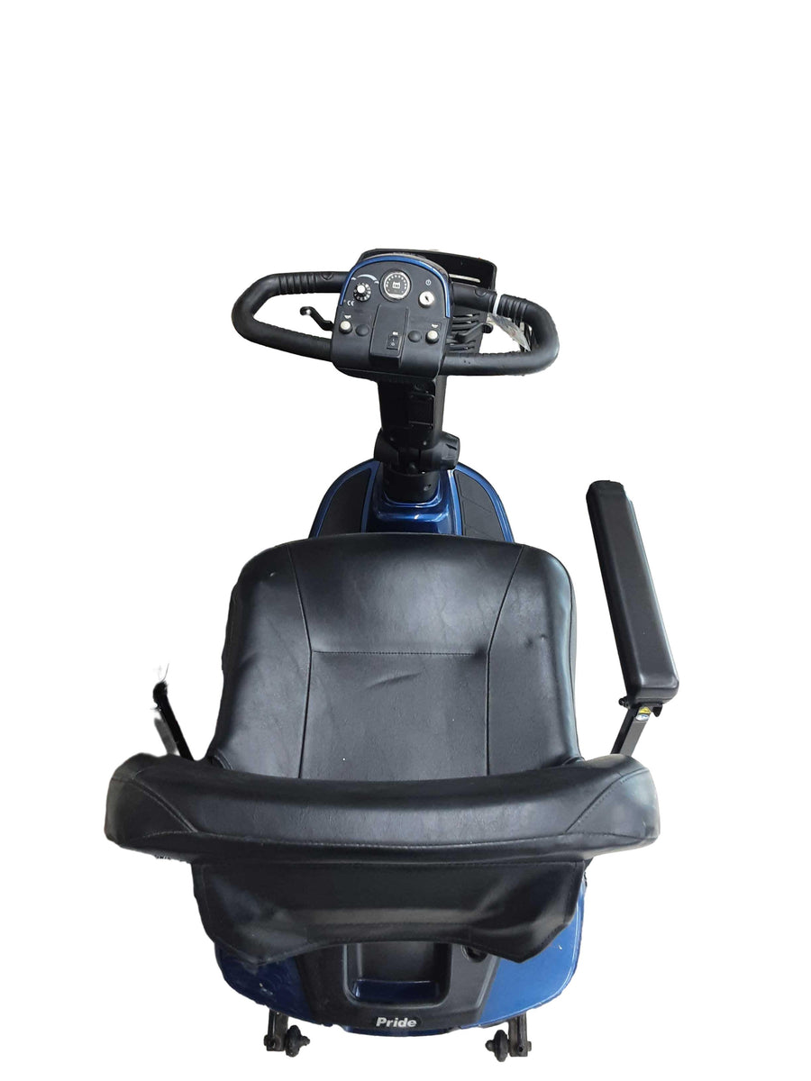 Pride Victory 9 Blue Moped / Vespa