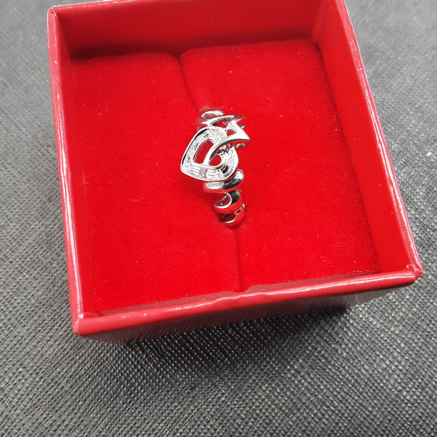 Women's Ring - White Gold 14k (.585) 3.1 grams Size 7