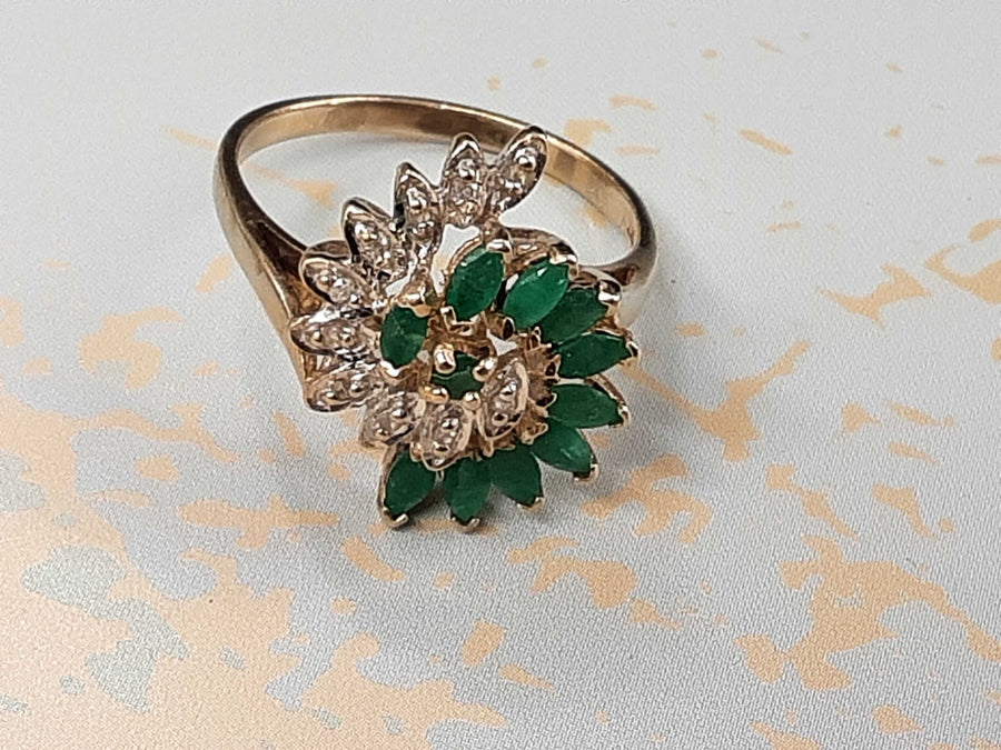 Women's Ring - Yellow Gold 10k (.417) 4 grams Size 9.5