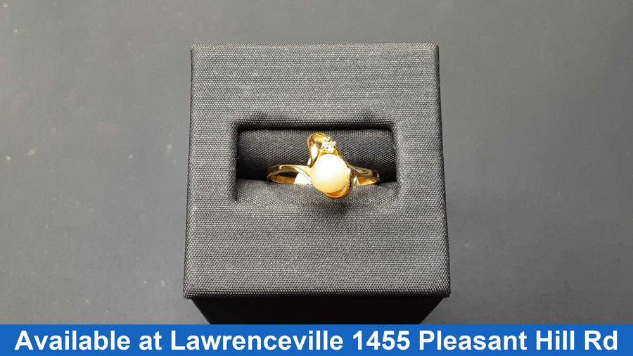 Women's Ring - Solitaire - Yellow Gold 10k (.417) 1.5 grams Size 20