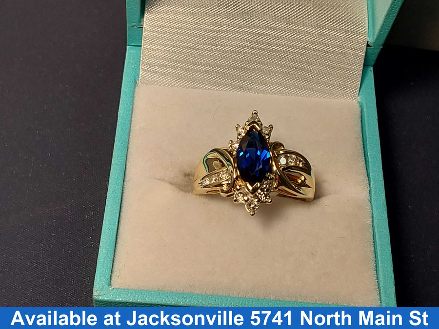 Women's Ring - Yellow Gold 10k (.417) 4.2 grams Size 7