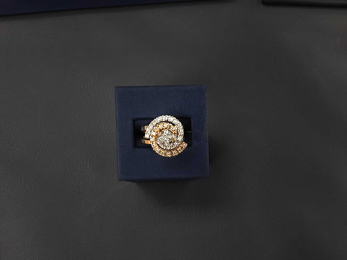 Women's Ring - Yellow Gold 14k (.585) 8.6 grams Size 8.5