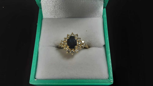 Women's Ring - Yellow Gold 14k (.585) 3.8 grams Size 5