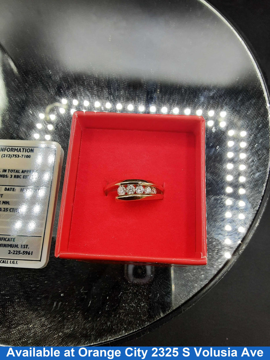 Women's Ring - Yellow Gold 14k (.585) 3.6 grams Size 9.5