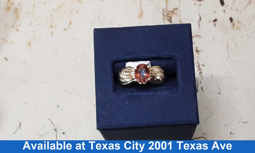 Women's Ring - Yellow Gold 10k (.417) 3.8 grams Size 7