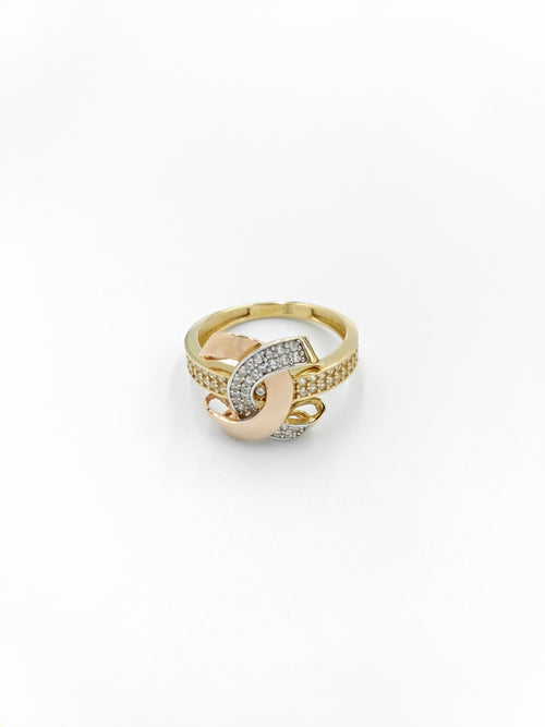 Women's Ring - Yellow Gold 18k (.750) 3.2 grams Size 6
