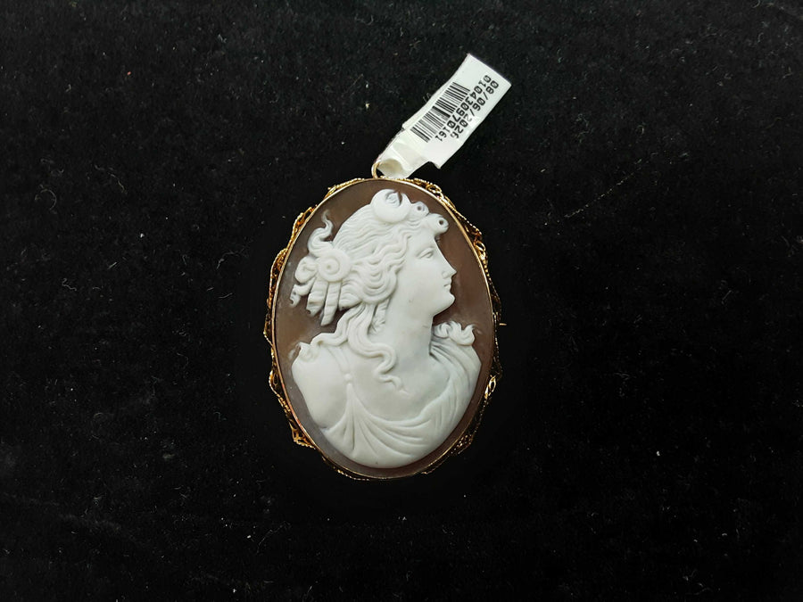 Broach - Yellow Gold 10k (.417) 3.9 grams